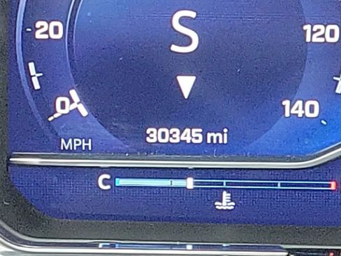 Used 2022 Chevrolet Silverado 1500 LT image 23