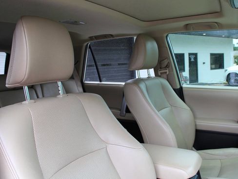 Used 2018 Toyota 4Runner Limited RWD image 13