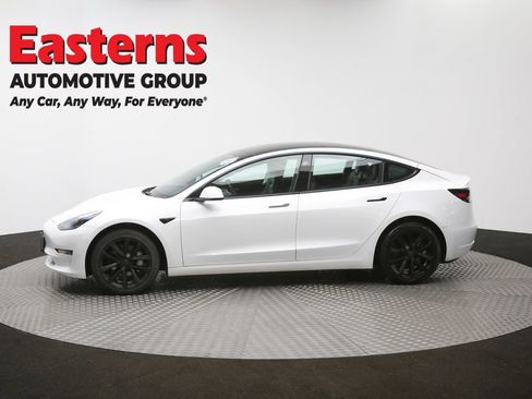 Used 2023 Tesla Model 3 Standard Range image 56