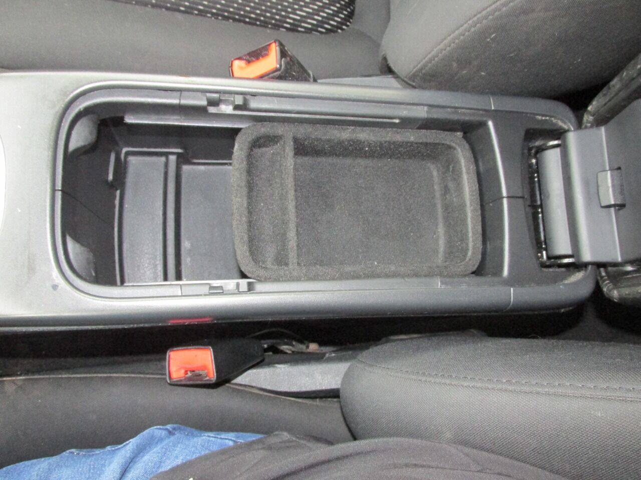 Used 2017 Dodge Journey SE w/ Flexible Seating Group FWD image 60