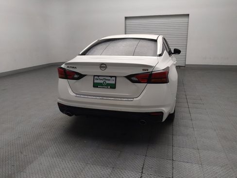 Used 2023 Nissan Altima 2.5 SR FWD image 7