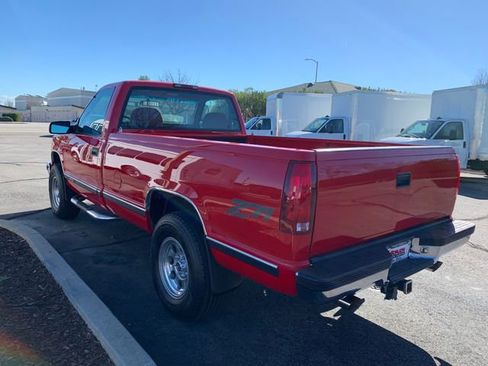 Used 1998 Chevrolet Silverado 1500 4x4 Regular Cab w/ Preferred Equipment Group 2 image 10