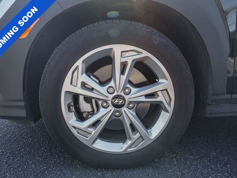 Used 2023 Hyundai Kona SEL w/ Cargo Package AWD/4WD image 11