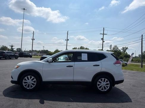 Used 2016 Nissan Rogue S w/ S Family Package FWD image 4