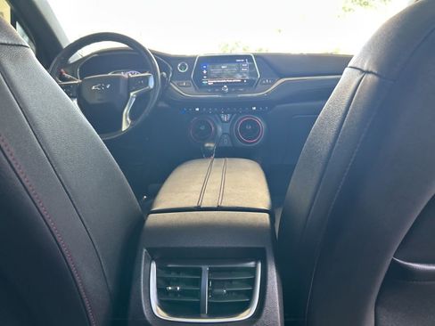 Used 2021 Chevrolet Blazer RS w/ Enhanced Convenience Package FWD image 34