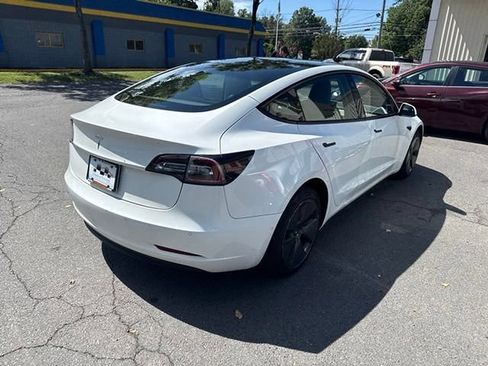 Used 2022 Tesla Model 3 RWD image 5