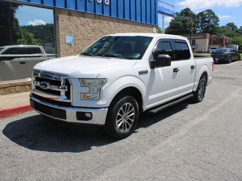 Used 2016 Ford F150 XLT RWD image 3