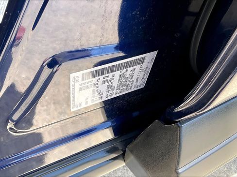Used 2024 Nissan Rogue SV FWD image 32