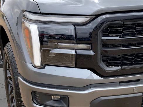Certified 2025 Ford F150 Lariat AWD/4WD image 28