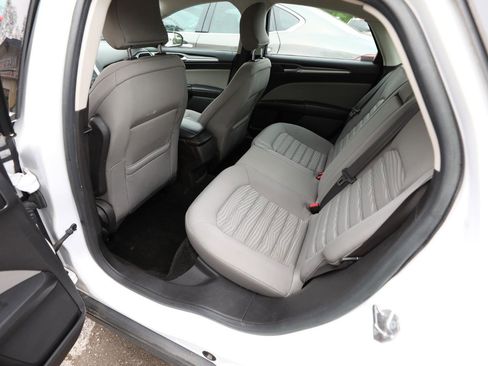 Used 2016 Ford Fusion S FWD image 12
