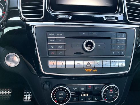 Used 2018 Mercedes-Benz GLE 63 AMG 4MATIC image 27