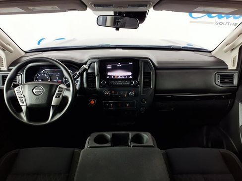 Used 2023 Nissan Titan SV RWD image 14
