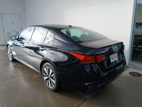 Used 2021 Nissan Altima 2.5 SV image 6