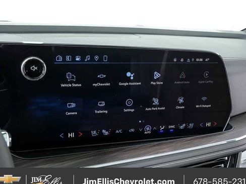 New 2026 Chevrolet Suburban Premier w/ Sun And Tow Package image 14