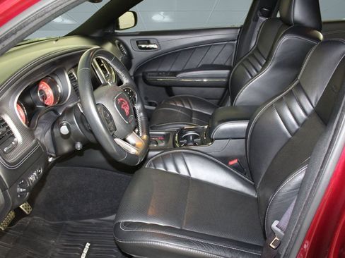 Used 2023 Dodge Charger SRT Hellcat w/ Harman/Kardon Audio Group image 5