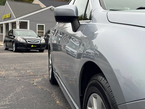 Used 2016 Subaru Legacy 2.5i Premium image 16