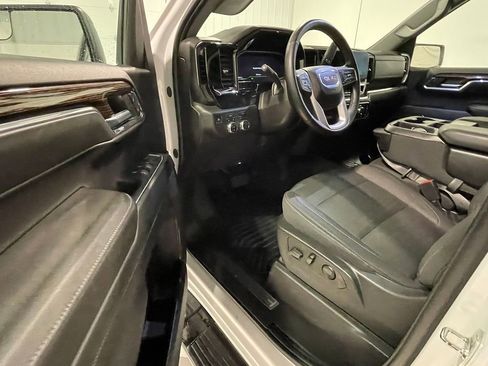 Used 2024 GMC Sierra 1500 Elevation image 20