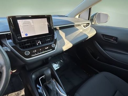 Used 2023 Toyota Corolla LE FWD image 24