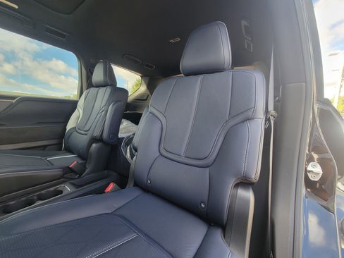 New 2026 INFINITI QX80 4WD w/ Sport Exterior Package image 11