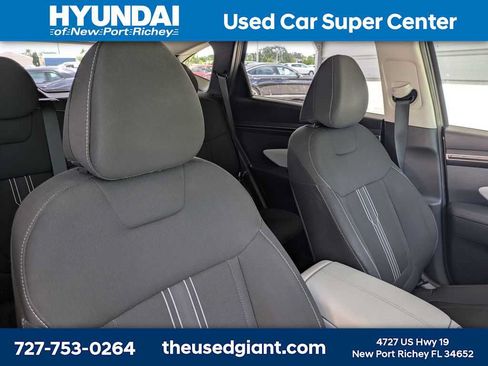 Certified 2023 Hyundai Tucson SEL FWD image 6