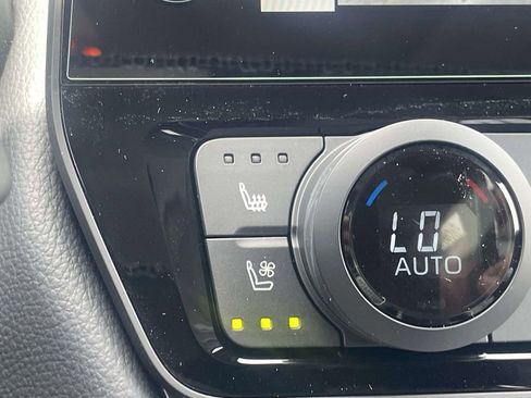 New 2026 Toyota Grand Highlander AWD image 24
