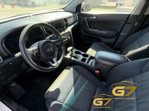 Used 2019 Kia Sportage LX AWD/4WD image 10