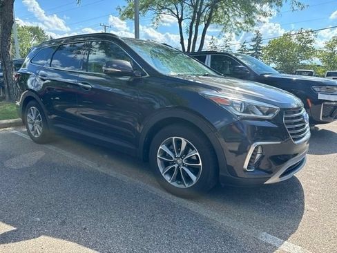 Used 2019 Hyundai Santa Fe XL SE w/ SE Premium Package 02 FWD image 4