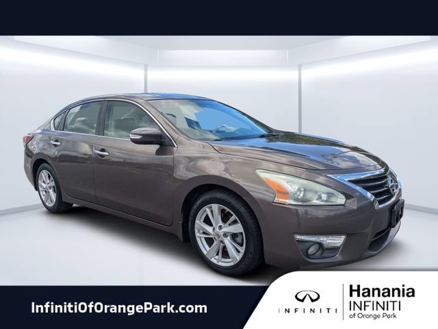 Used 2014 Nissan Altima 2.5 SV w/ Convenience Package FWD image 1