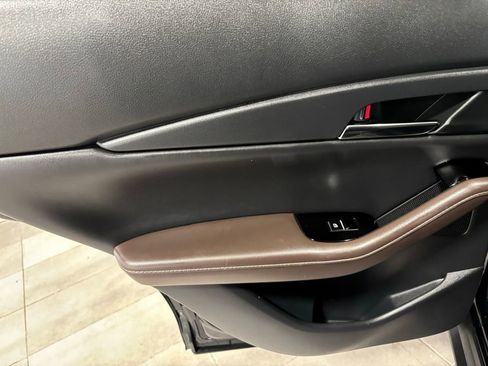 Used 2021 MAZDA CX-30 2.5 Turbo w/ Premium Plus Pkg image 17