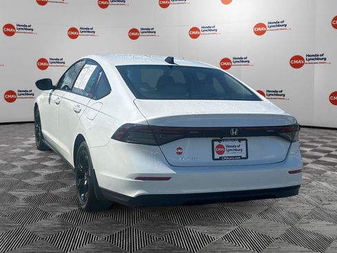 Used 2025 Honda Accord SE image 3