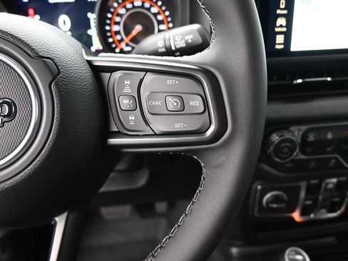 New 2026 Jeep Gladiator Sport AWD/4WD image 28