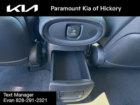 Used 2026 Hyundai Palisade Limited FWD image 16