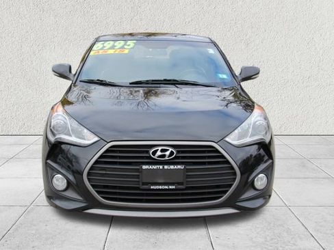 Used 2017 Hyundai Veloster Turbo image 4