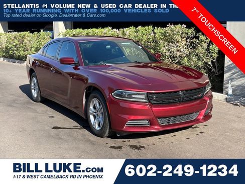 Used 2019 Dodge Charger SXT image 1
