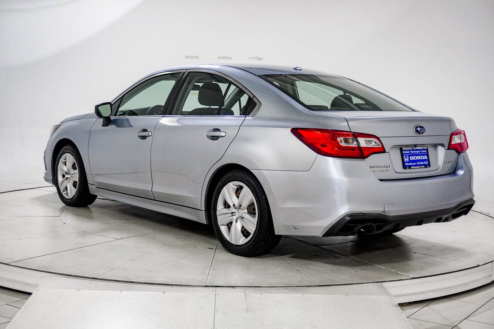 Used 2019 Subaru Legacy 2.5i AWD/4WD image 6