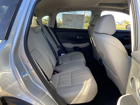 New 2026 Honda HR-V EX-L image 16
