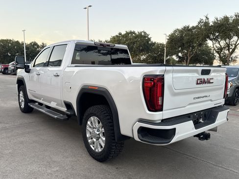 Used 2021 GMC Sierra 2500 Denali w/ Denali Ultimate Package AWD/4WD image 12