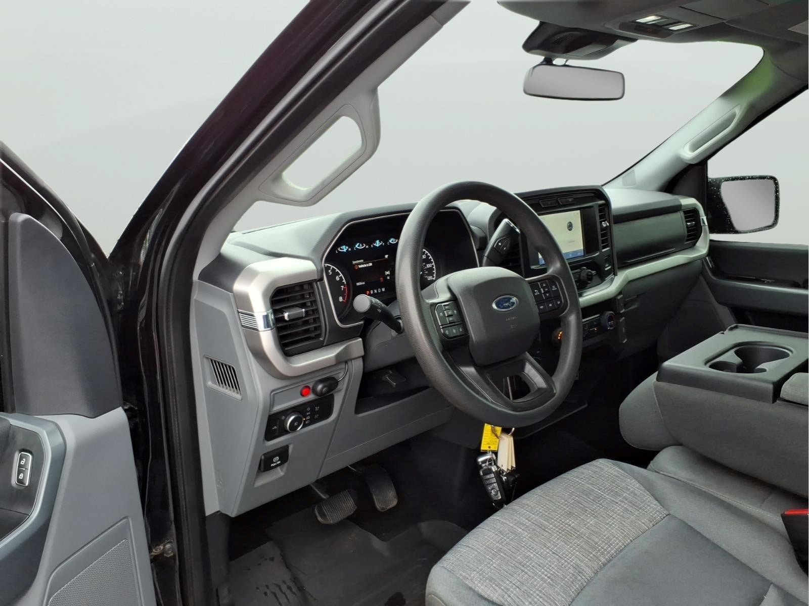 Used 2022 Ford F150 XLT w/ Trailer Tow Package AWD/4WD image 11
