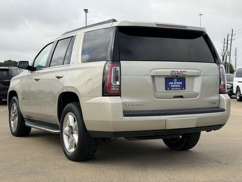 Used 2016 GMC Yukon SLT w/ HD Trailering Package RWD image 7