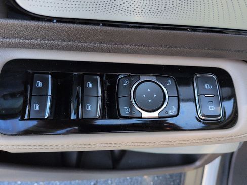 Used 2024 Lincoln Aviator Reserve w/ Equipment Group 201A AWD/4WD image 15
