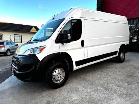 Used 2023 RAM ProMaster 2500 image 7