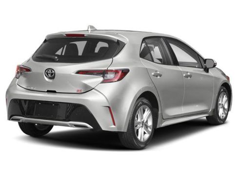 Used 2021 Toyota Corolla SE image 2