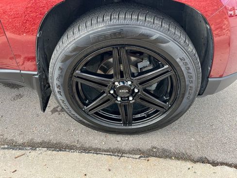 Used 2017 GMC Acadia Limited SLT AWD/4WD image 11