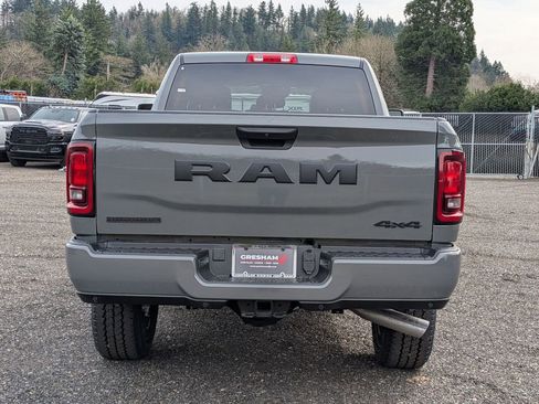 New 2026 RAM 2500 Big Horn AWD/4WD image 6