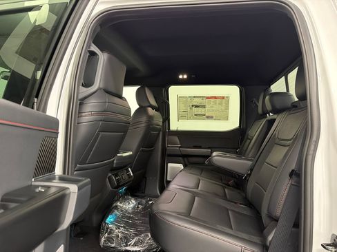 Used 2025 Ford F150 Raptor AWD/4WD image 19
