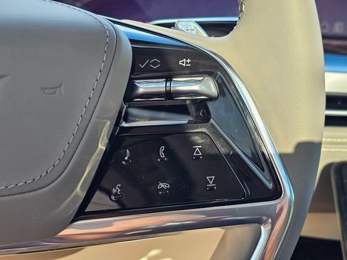 New 2026 Cadillac Escalade Platinum Sport AWD/4WD image 29