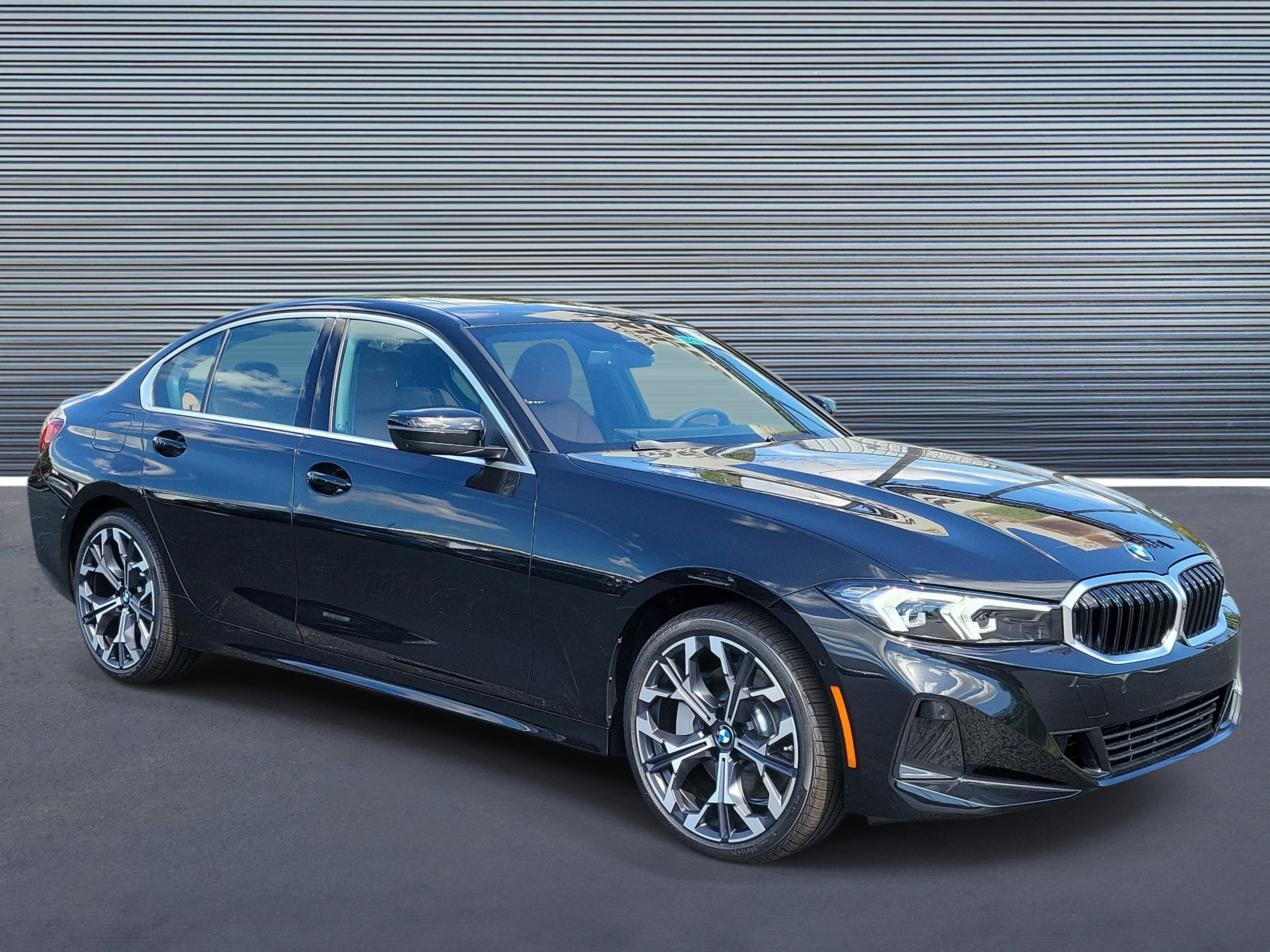 New 2026 BMW 330i Sedan w/ Convenience Package RWD image 2