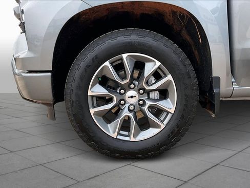 New 2026 Chevrolet Silverado 1500 RST w/ LPO, Dark Essentials Package image 12