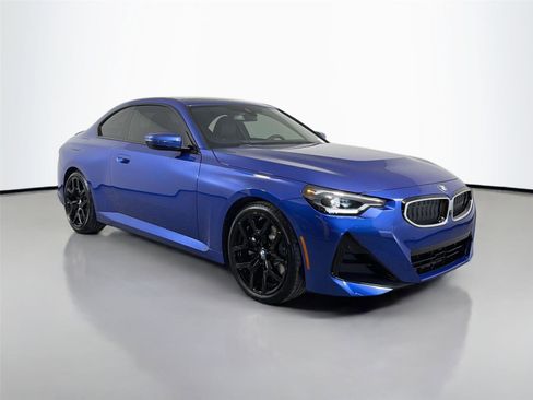 New 2026 BMW 230i Coupe w/ M Sport Package RWD image 4