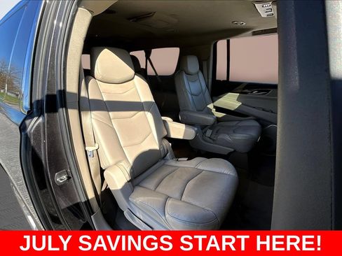 Used 2018 Cadillac Escalade ESV Luxury AWD/4WD image 31